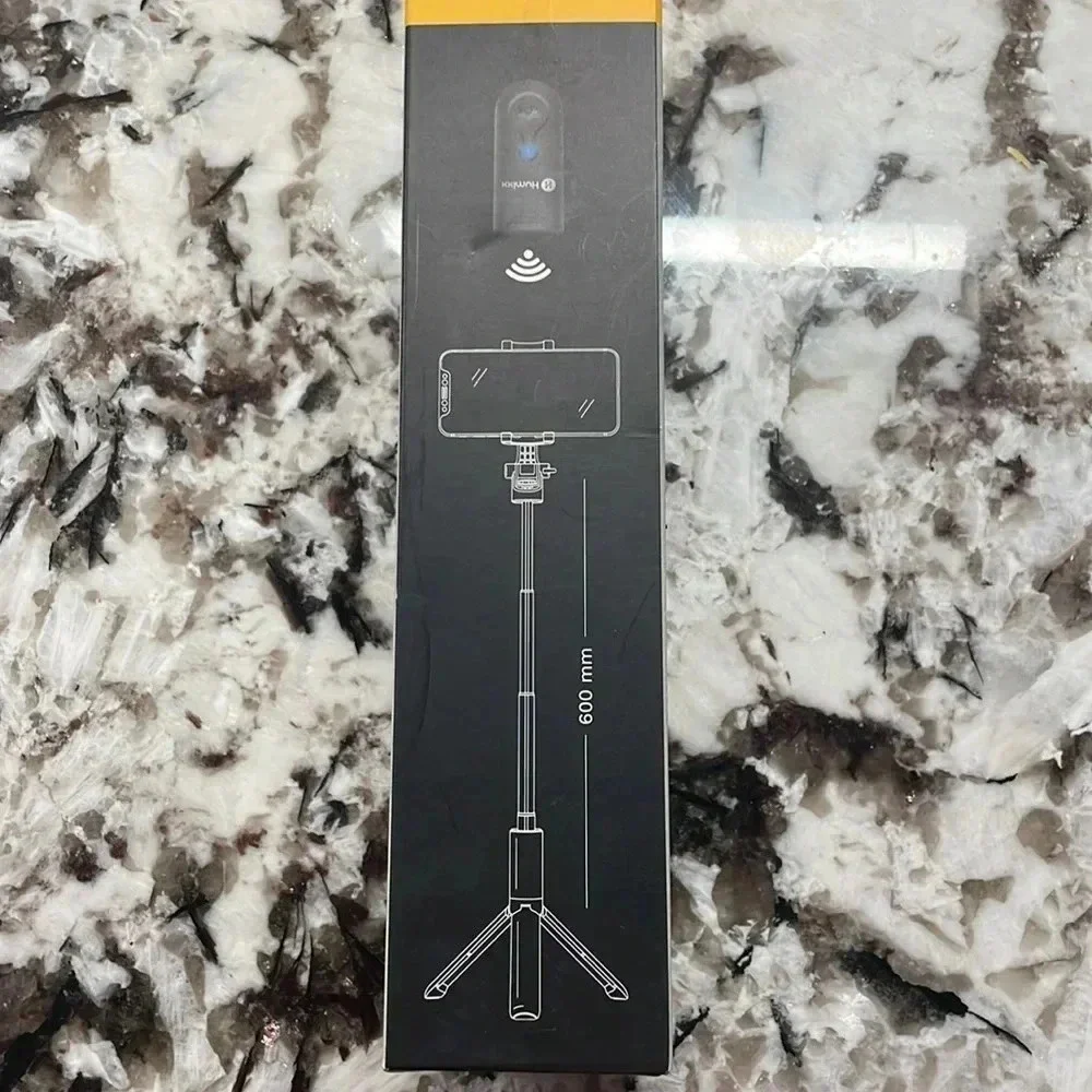 Hummix Selfie Stick Tripod W/Bluetooth‎